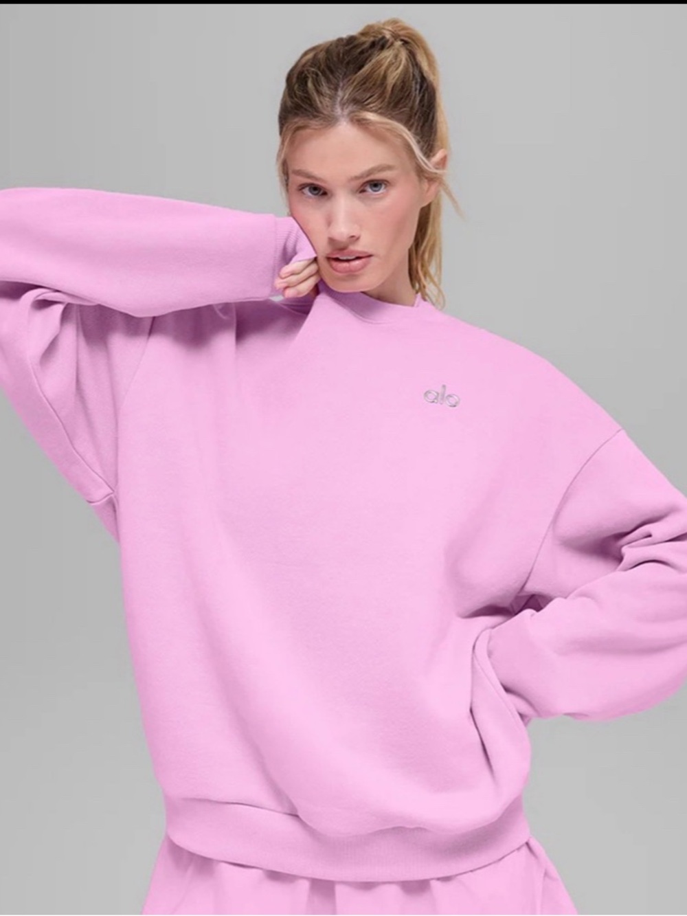 ALO Yoga Candy Heart Pink Accolade Crewneck LMT. Edition SOLD OUT SMALL BNWOT